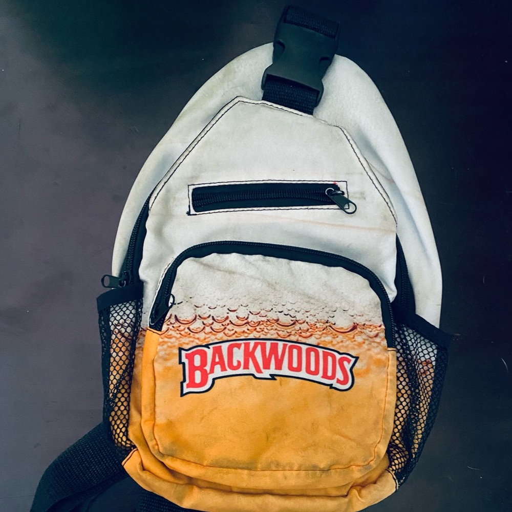 (GUC)- Backwoods Crossbody Bag